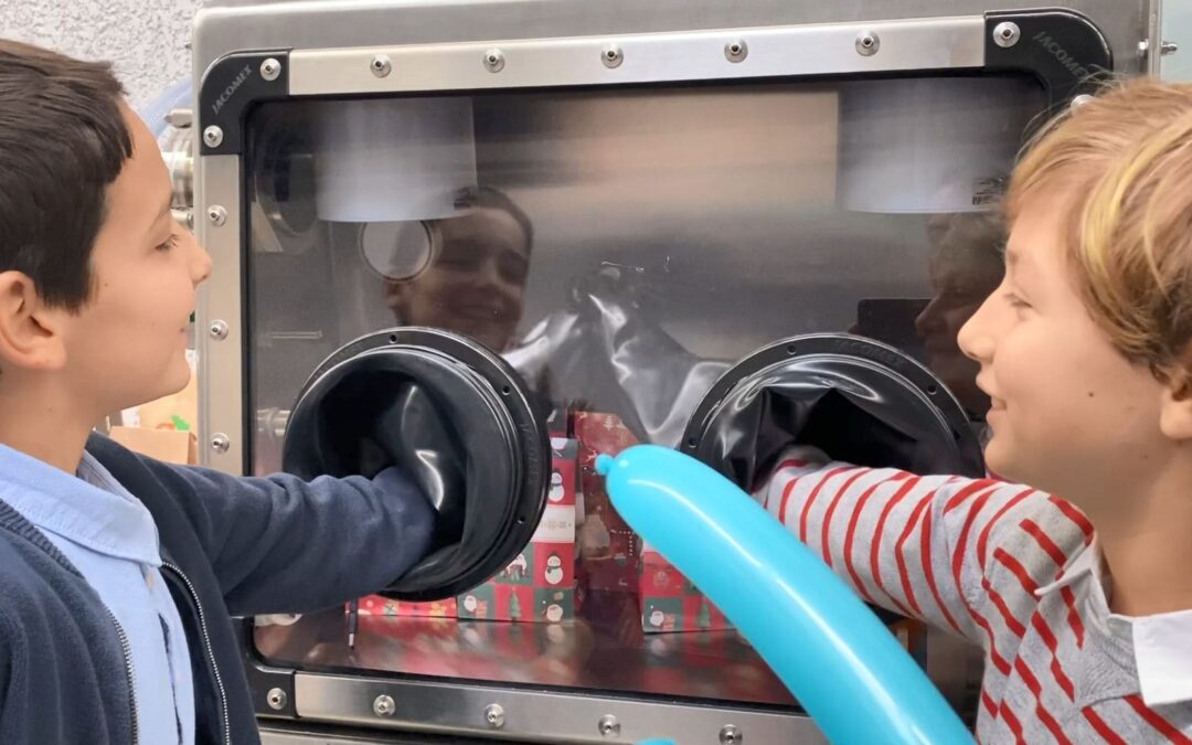 Bataille de pouces en boites à gants ! on ne l'avait pas anticipé celle-ci