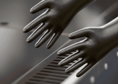 Gants pour boîtes à gants et isolateurs
