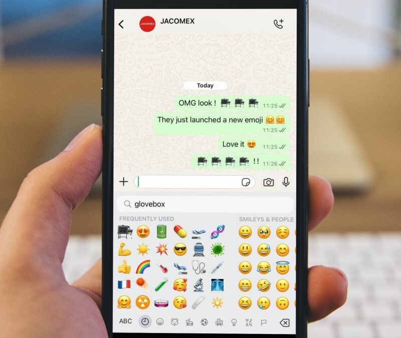 Journée mondiale des emojis